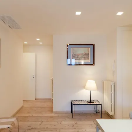 Apartment Joivy Spacious Family Retreat - Two With Balcony